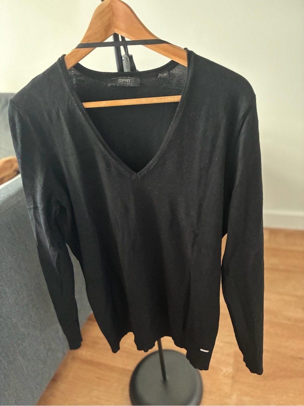 Esprit Women’s Black V-Neck Sweater